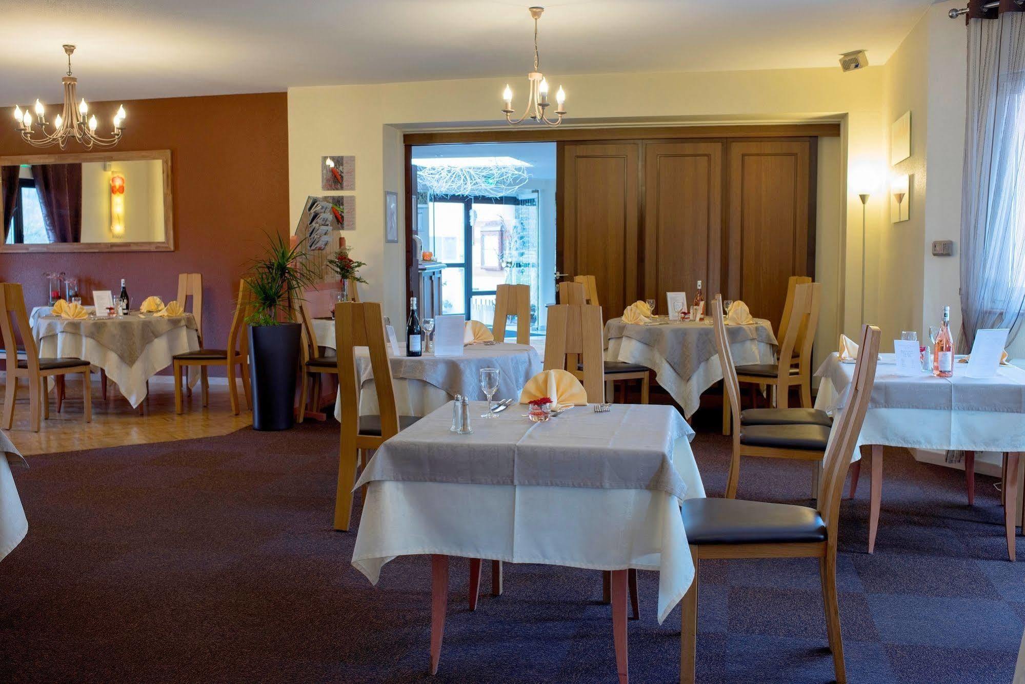 Hotel Restaurant Le Coquelicot Burnhaupt-le-Haut Exterior photo